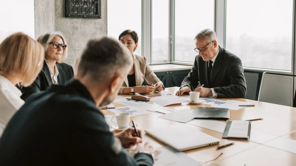 El directivo no familiar en la empresa familiar: cómo equilibrar gestión profesional y valores familiares